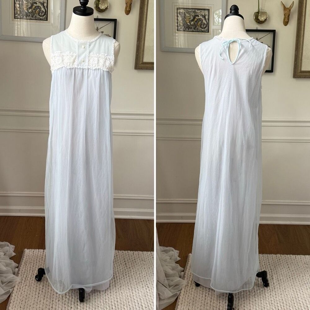 Vintage 70s Aristocraft Long Pastel Blue Nightgown M